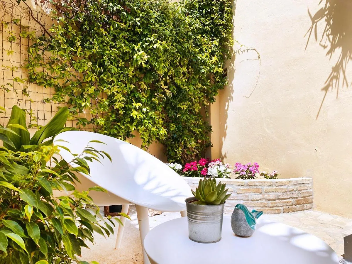 LuceNova Suite Guest-house Cagliari